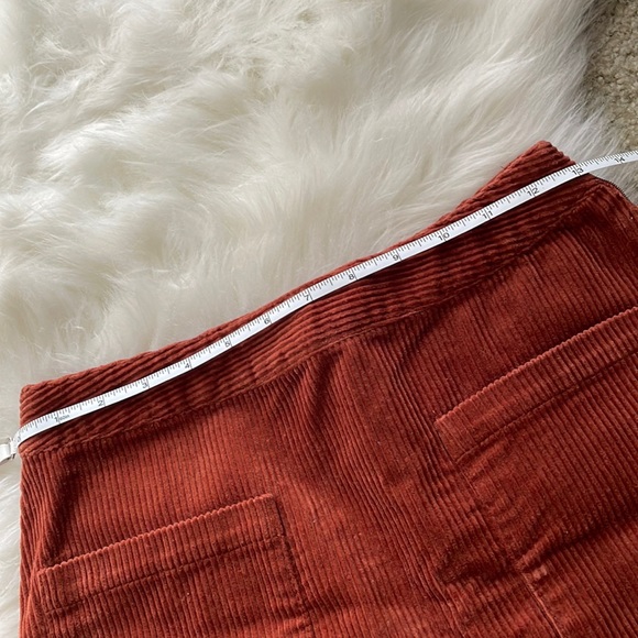 Corduroy Patch Pocket Mini Skirt Size Small - Picture 8 of 9
